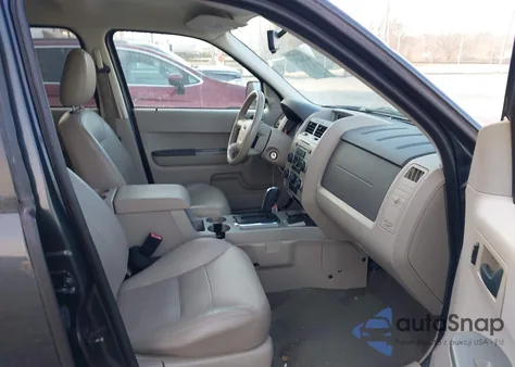 2008 Ford Escape Hybrid from USA, damaged, VIN 1FMCU49H08KE58666